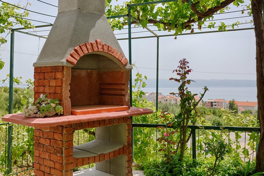 Apartments Lidija - Sea View Apartment With Exclusive Right Of Using Hot Tub Or Split Level Apartment With Exclusive Right Of Using Pool Podstrana Eksteriør bilde